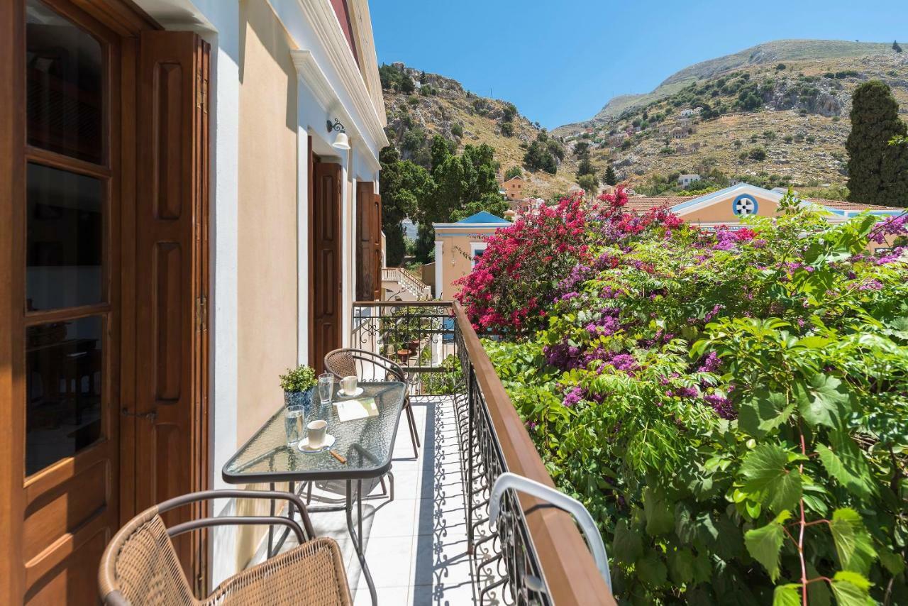The Old Symi Daire Dış mekan fotoğraf